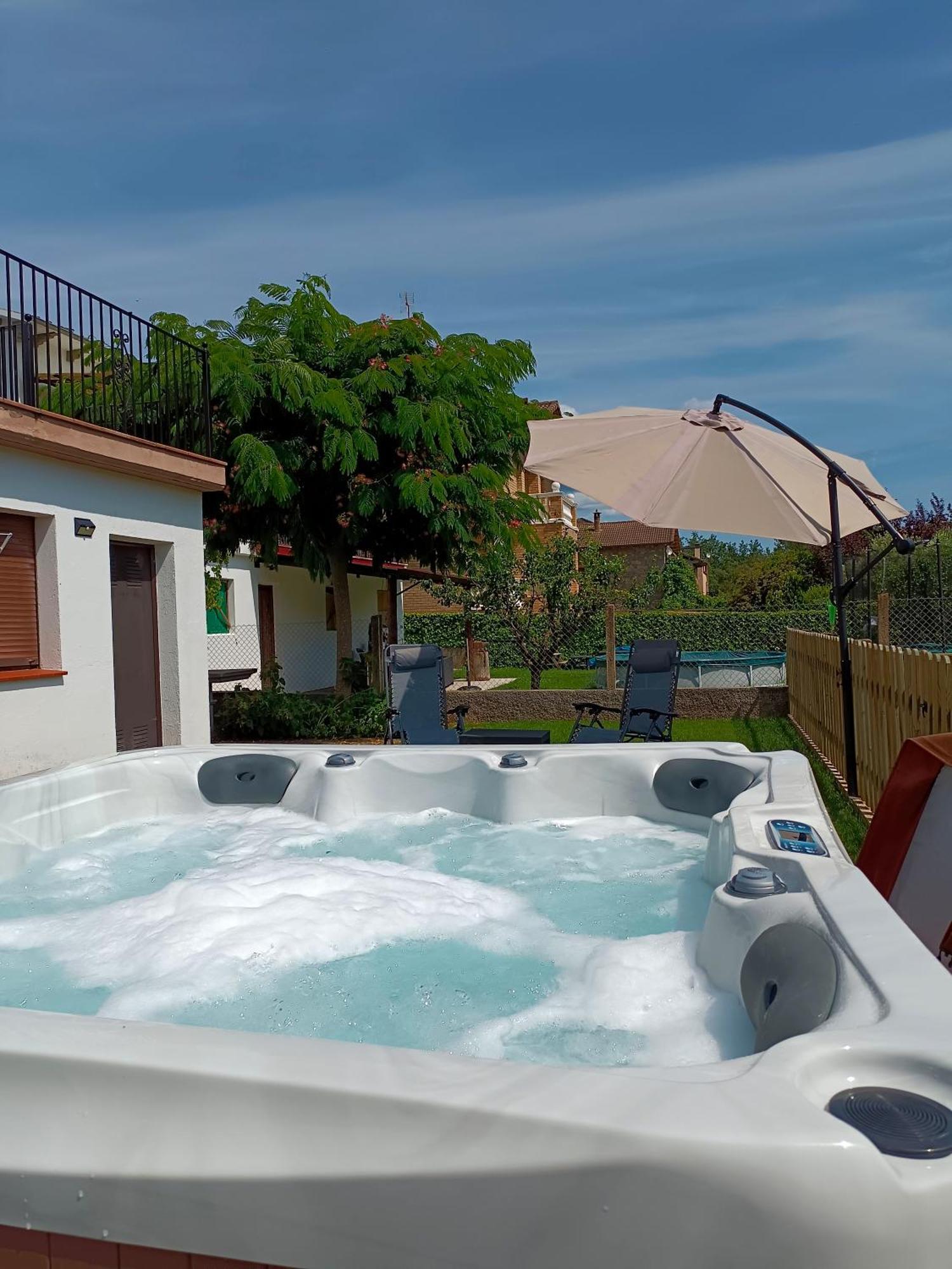 Apartamento Rural Casa Paco Con Jacuzzi Exterior Y Barbacoa Aínsa Exterior foto